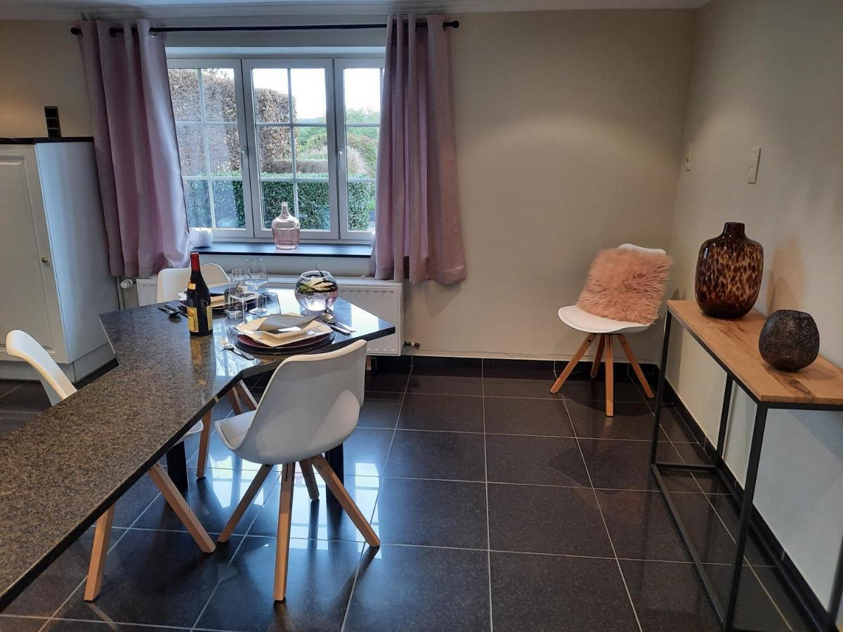 Vila La Petite Maison Du Weris Miecret Exteriér fotografie